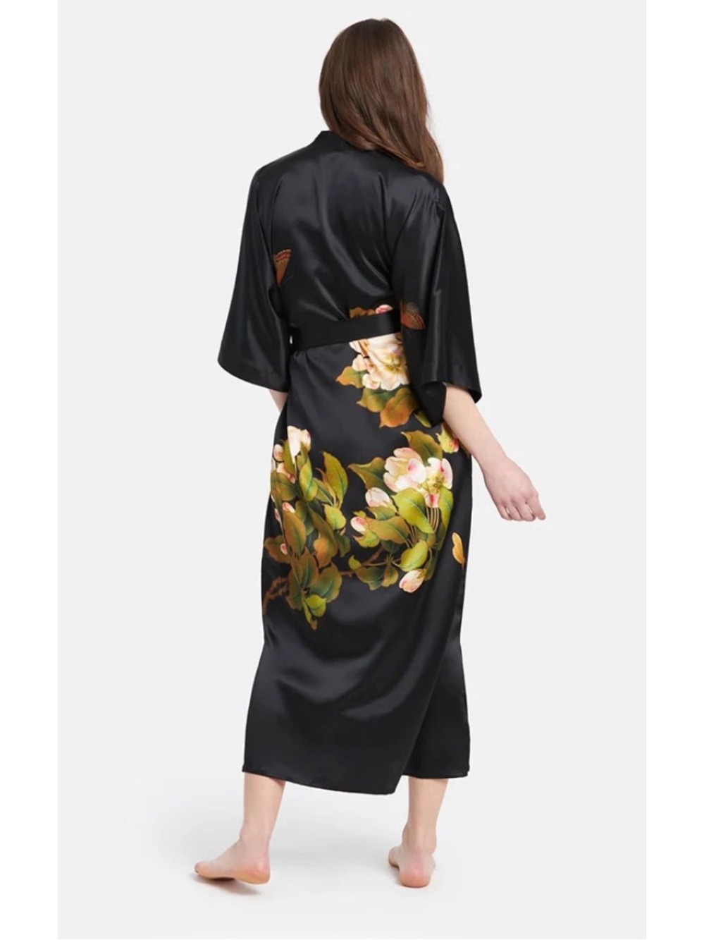Kim + Ono Peony & Butterfly Robe - Picture 2 of 4